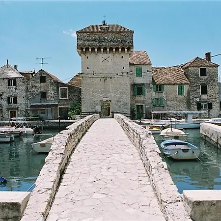Cappuccino Kastela